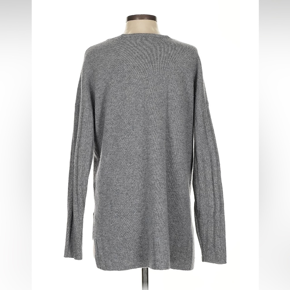 Saks Fifth Avenue Cashmere V Neck Sweater - Picture 7 of 9